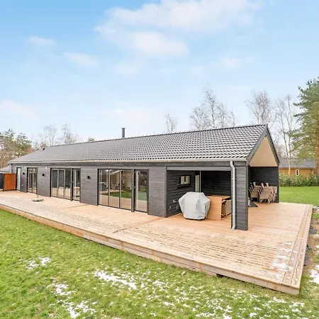 Ferienhaus Martin - 800m From The Sea By Interhome *