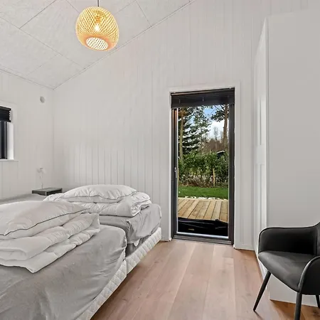Ferienhaus Martin - 800m From The Sea By Interhome Bøtø By
