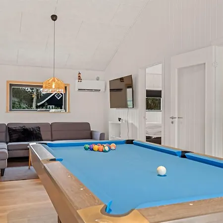 Casa vacanze Martin - 800m From The Sea By Interhome Bøtø By