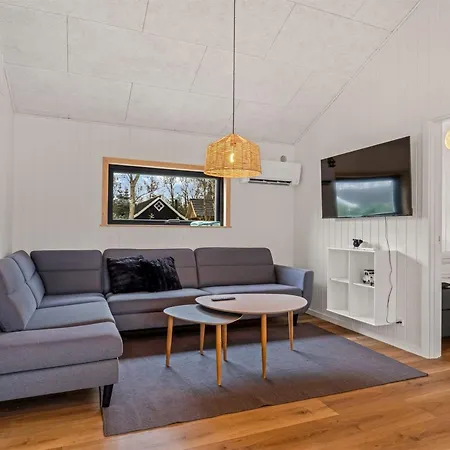 Martin - 800m From The Sea By Interhome Ferienhaus *